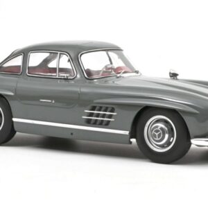 Modellino auto scala 1:12 Norev MERCEDES BENZ 300 SL 1954 modellismo statico
