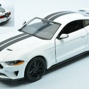 Modellino auto scala 1:24 FORD MUSTANG GT WHITE diecast modellismo statico
