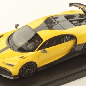 Modellino auto scala 1:43 Looksmart  BUGATTI CHIRON PUR SPORT MOLSHEIM YELLOW diecast modellismo statico