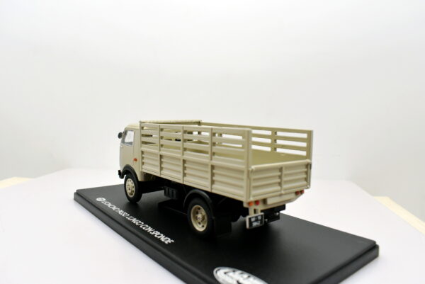 Modellino camion scala 1:43 Leoncino passo lungo con sponde Eligor modellismo statico - Image 4