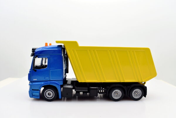 Modellino camion scala 1:50 mercedes benz arocs mit kippmulde modellismo statico - Image 3