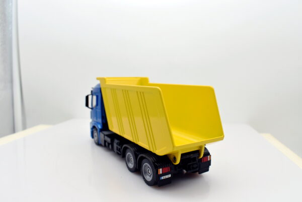 Modellino camion scala 1:50 mercedes benz arocs mit kippmulde modellismo statico - Image 6