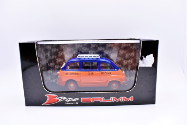 Modellino auto scala 1:43 Fiat 600 multipla Brumm diecast modellismo da collezione - Image 2