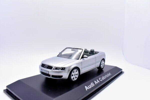 Modellino Auto Scala 1:43 Audi A4 Cabriolet norev diecast modellismo statico - Image 3