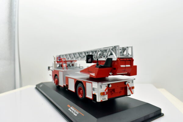 modellino camion scala 1:43 pompieri magirus dlk 2312 ixo diecast modellismo da collezione - Image 3