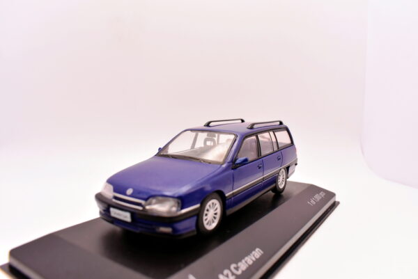 Modellini auto scala 1:43 Opel omega A2 caravan whitebox diecast modellismo collezione - Image 4