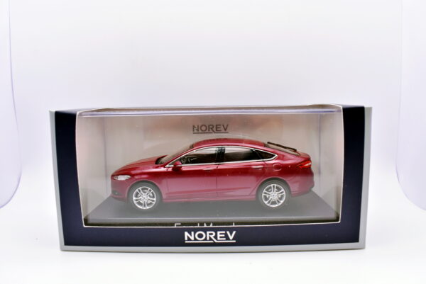 Modellino auto scala 1:43 Ford mondeo diecast modellismo da collezione norev - Image 2