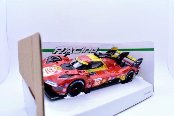 Modellini auto racing Ferrari 499P 2024 scala 1:43 Burago diecast da collezione - Image 4