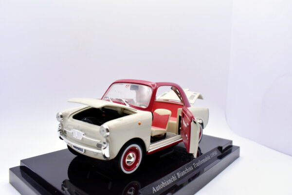 Modellino auto scala 1:24 Autobianchi Bianchina Trasformabile modellismo da collezione - Image 3