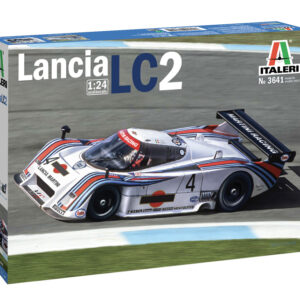 Modellino auto model kit di montaggio Italeri  LANCIA LC2 MARTINI SPORT PROTOTIPI ANNI 80 KIT 1:24
