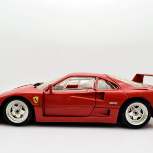 Modellino auto Ferrari F40 scala 1:18 hot wheels diecast modellismo da collezione