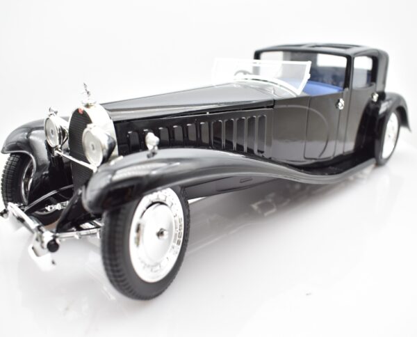 Modellino auto scala 1:18 BUGATTI ROYALE solido diecast modellismo collezione
