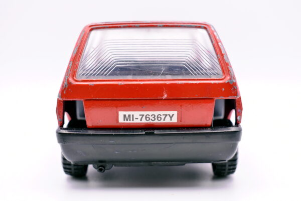 Modellino auto rally 1:24 Fiat uno diecast modellismo da collezione burago - Image 2