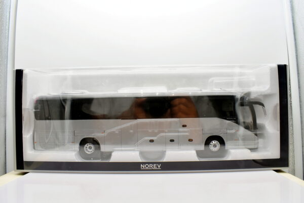 modellino pullman scala 1:43 Ivecobus magelys euro VI diecast norev modellismo da collezione - Image 2