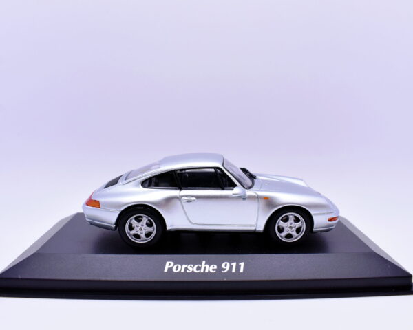 Modellino auto scala 1:43 Porsche 911 Maxichamps diecast modellismo da collezione