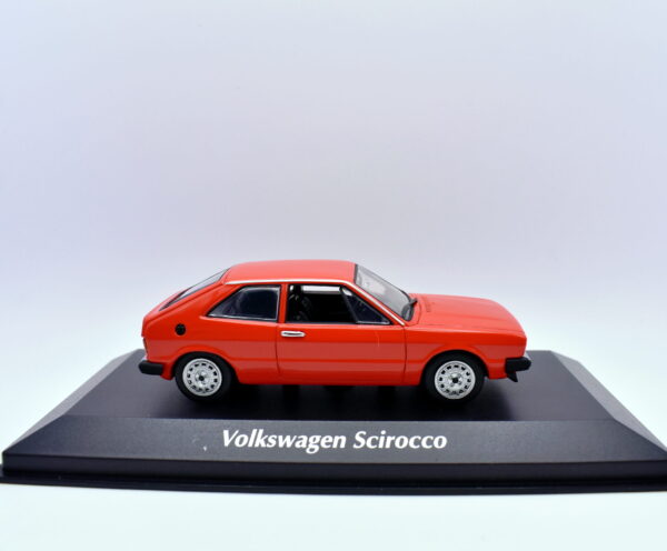 Modellino auto scala 1:43 volkswagen scirocco Maxichamps diecast modellismo da collezione
