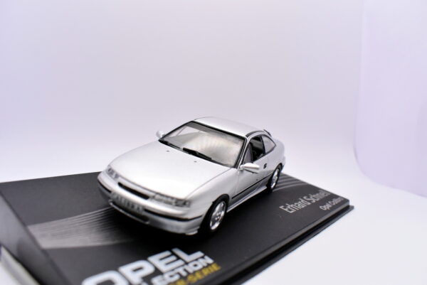Modellino auto scala 1:43 Opel Calibra IXO diecast modellismo da collezione - Image 3