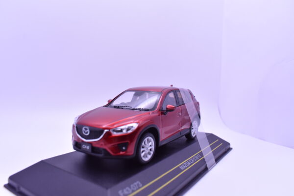 Modellino auto scala 1:43 mazda cx-5 modellismo statico - Image 3