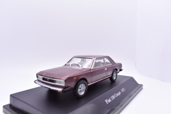 Modellino auto scala 1:43 Fiat 130 coupe modellismo statico - Image 4