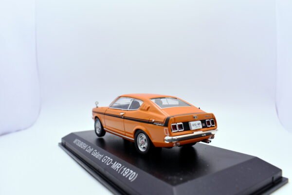 Modellino auto scala 1:43 Mitsubishi colt galant Norev diecast modellismo statico - Image 4