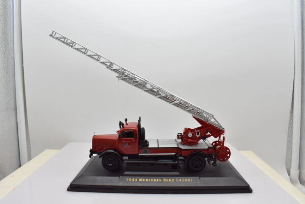 modellino auto scala 1:43 mercedes benz L4500F diecast modellismo pompieri - Image 4