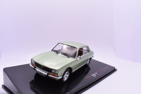 Modellino auto scala 1:43 Peugeot 504 IXO diecast modellismo da collezione - Image 3