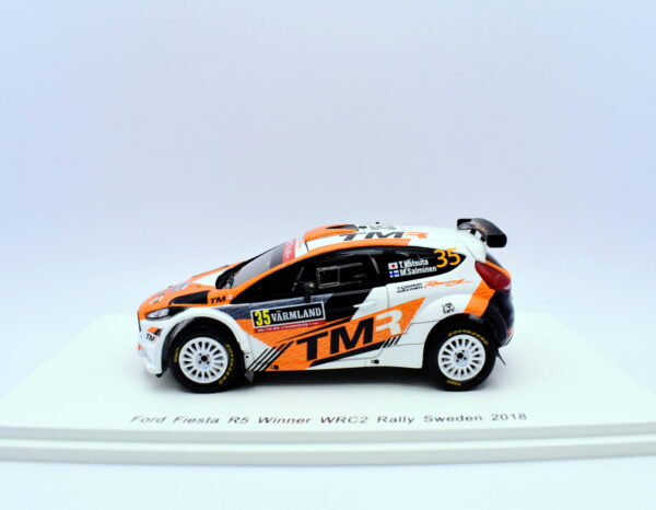 Modellino auto scala 1:43 Ford fiesta R5 spark modellismo statico