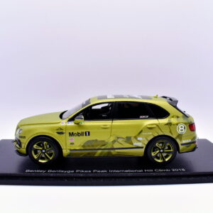 Modellino auto scala 1:43 bentley bentayga pikes peak spark modellismo statico