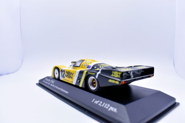 Modellino auto scala 1:43 Porsche 956L Minichamps racing collection diecast modellismo - Image 4