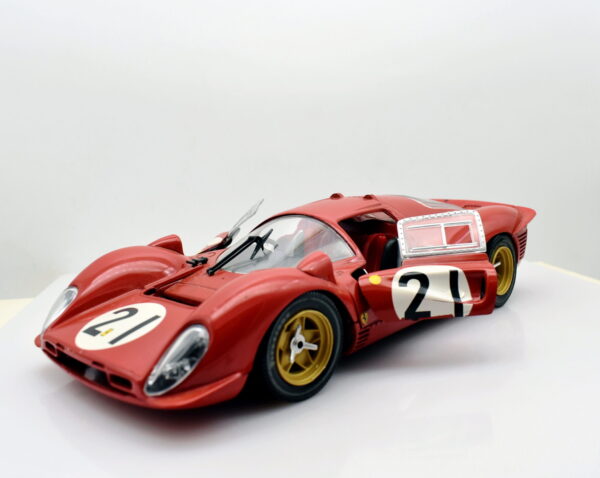 Modellino auto Ferrari 330 P4 RACING (21) scala 1:18 jouef evolution diecast