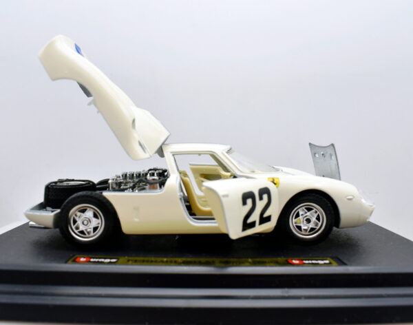 Modellino auto scala 1:24 Ferrari 250 LM monza diecast modellismo da collezione burago
