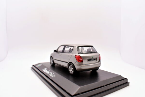 Modellino auto scala 1:43 Skoda fabia diecast modellismo da collezione - Image 4