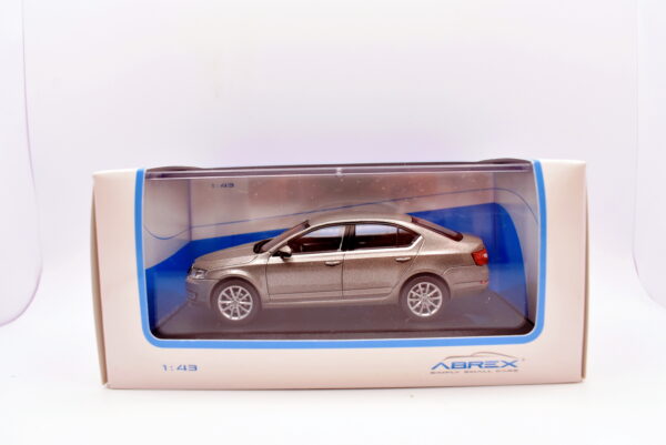 Modellino auto scala 1:43 Skoda octavia abrex diecast modellismo da collezione - Image 2