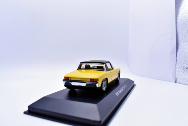 Modellino auto scala 1:43 vw Porsche 914/4 Maxichamps diecast modellismo da collezione - Image 4