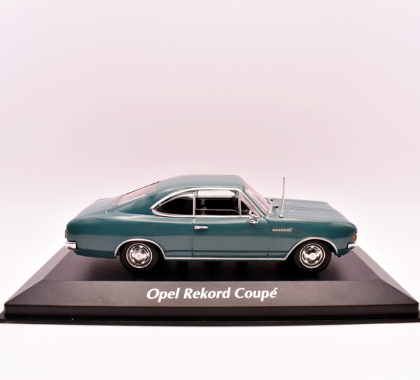 Modellino auto scala 1:43 Opel rekord coupe Maxichamps diecast modellismo da collezione