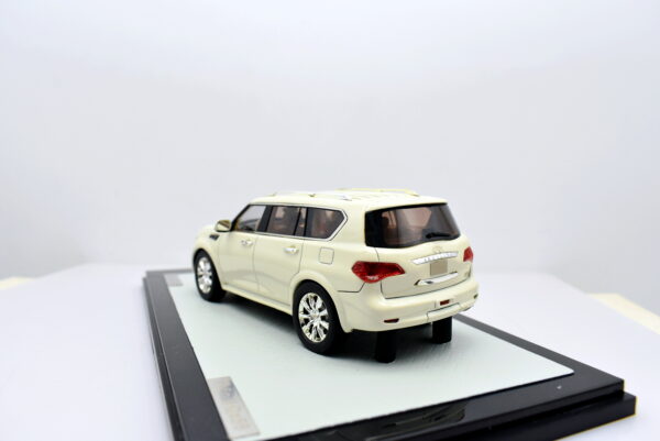 Modellino auto 1:43 Infiniti Qx56 GLM collezione modellismo statico - Image 5