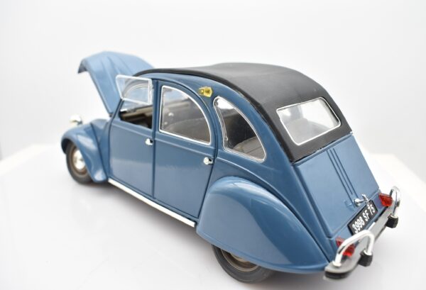 Modellino auto scala 1:18 Citroen 2 CV Solido diecast modellismo da collezione - Image 7