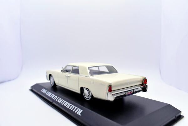 Modellini auto americane scala 1:43 Lincoln Continental diecast modellismo car - Image 2