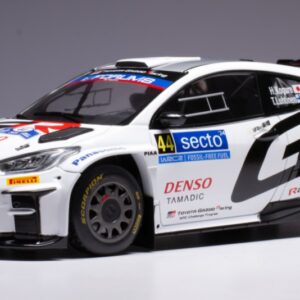 Modellino auto scala 1:18 Ixo TOYOTA GR YARIS RALLY FINLAND 2024 KOGURE-LUHTINEN modellismo