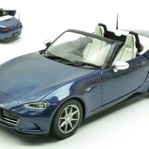 Modellino auto scala 1:24 MAZDA MX-5 2019 BLUE diecast modellismo statico