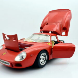 Modellino auto scala 1:24 Ferrari 250 Le Mans Burago diecast modellismo da collezione
