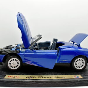 Modellino auto scala 1:18 alfa romeo spider Maisto diecast modellismo statico
