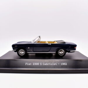 Modellino auto scala 1:43 FIAT 2300 S cabriolet diecast modellismo collezione Starline