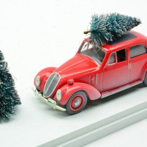 Modellino auto scala 1:43 Rio  FIAT 1500 CHRISTMAS EDITION WFIGURE SANTA CLAUS diecast modellismo statico