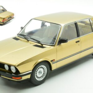 Modellino auto scala 1:18 Ixo BMW 520i E28 1987 GOLD modellismo statico