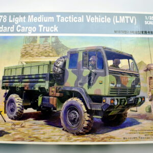 Modellino model kit montaggio M1078 LIGHT MEDIUM TACTICAL VEHICLE LMTV STANDARD CARGO TRUCK trumpeter scala 1:35 modellismo