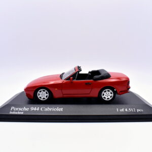 Modellino auto scala 1:43 Porsche 944 cabriolet minichamps diecast modellismo da collezione