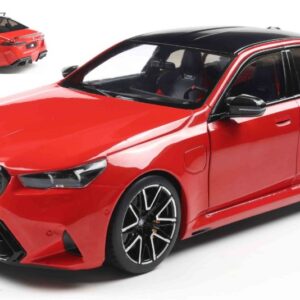 Modellino auto scala 1:18 Solido BMW M5 M 2025 FIRE RED diecast modellismo statico