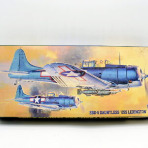 Modellino model kit montaggio SBD-5 DAUNTLESS USS LEXINGTON hasegawa scala 1:72 modellismo