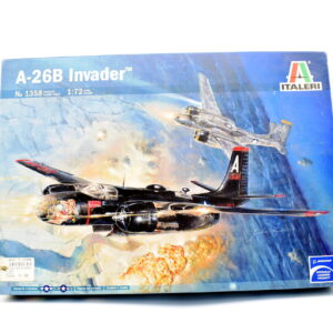 Modellino model kit montaggio aerei A-26B INVADER italeri scala 1:72 modellismo
